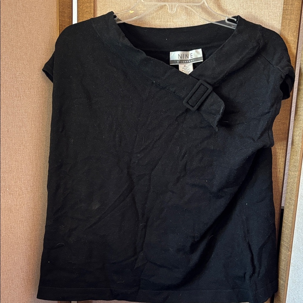 FINAL MARKDOWN Nine and company silk blend Black Women's Top Buckle Detail xl